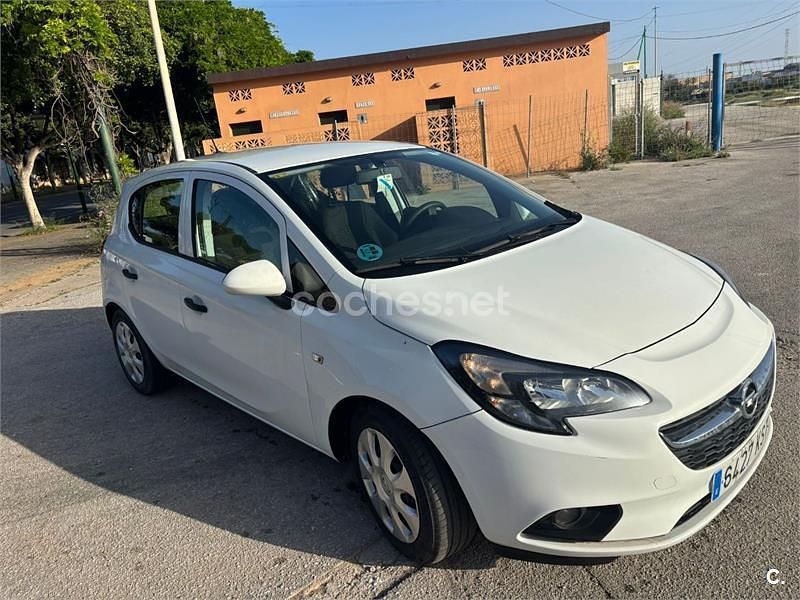 Usado Opel Corsa Selective 90 CV (66 kW) 2019 Blanco Utilitario