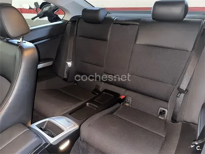 Usado BMW 320 177 CV (130 kW) 2010 Negro Coupe