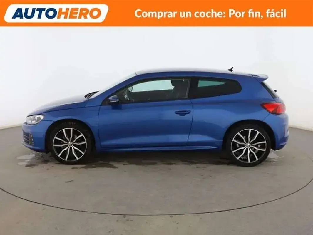 Käytetty VW Scirocco R-line 125 HP (91 kW) 2017 Sininen Coupe - kaksiovinen