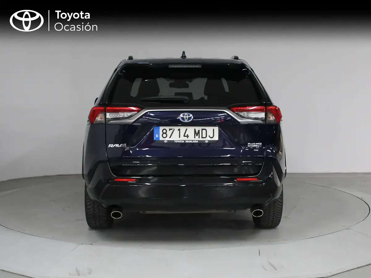 Używany Toyota RAV4 Hybrid Advance 306 KM (225 kW) 2023 Niebieski SUV