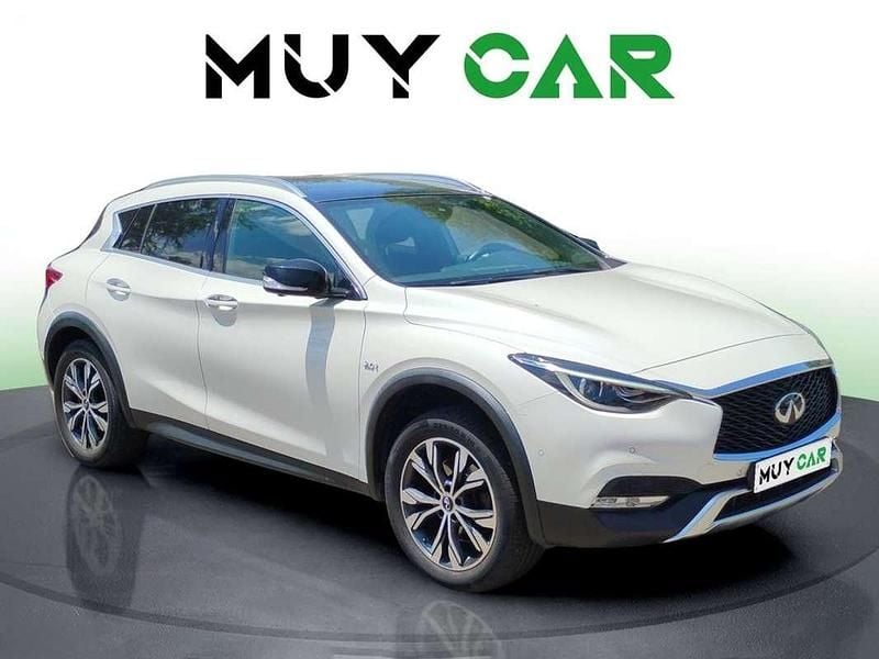 Usado Infiniti QX30 Premium 211 CV (155 kW) 2019 Blanco SUV