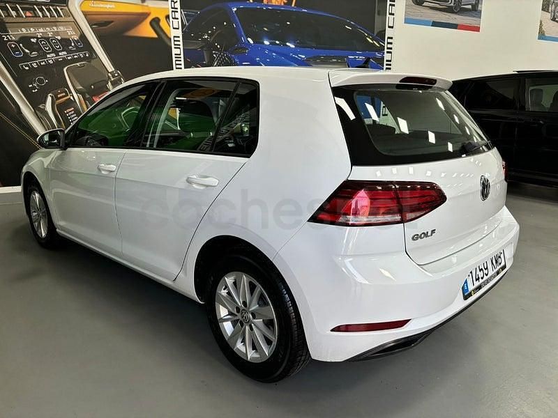 Usado VW Golf VII Edition 115 CV (84 kW) 2019 Blanco Berlina
