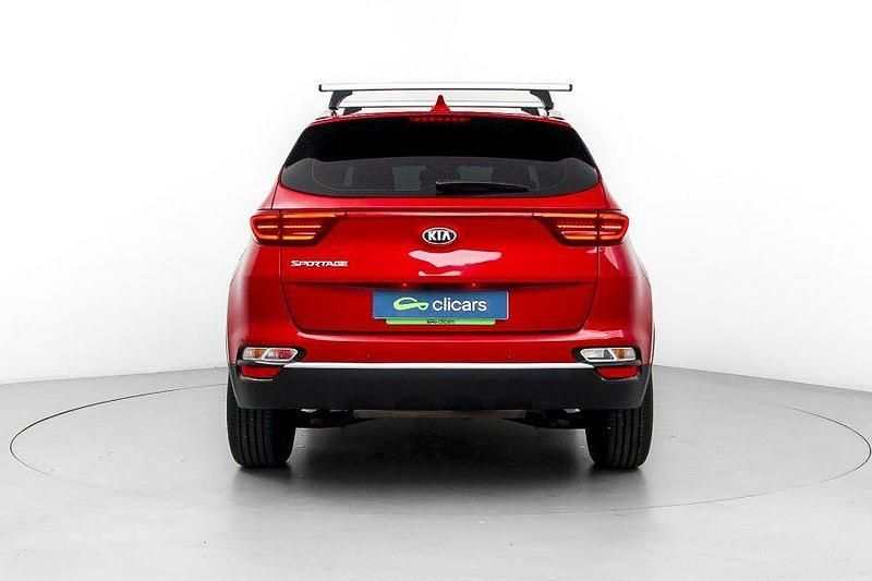 Usado Kia Sportage 132 CV (97 kW) 2020 Rojo SUV