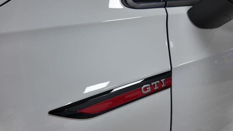 Blanco Usado 2024 VW Golf VIII GTI Clubsport | 38.990 € (Buen precio) - Imagen 1/4