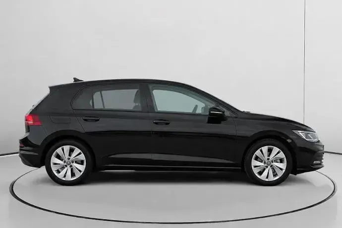Usado VW Golf VIII Life 116 CV (85 kW) 2025