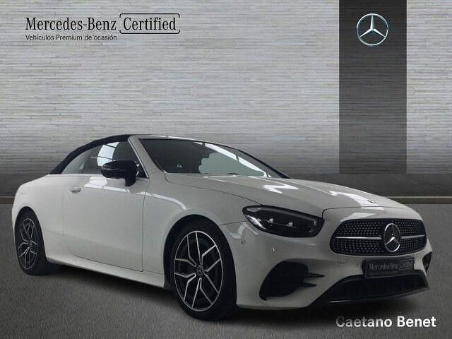 Usado Mercedes E220 AMG line 194 CV (142 kW) 2023 Blanco Descapotable