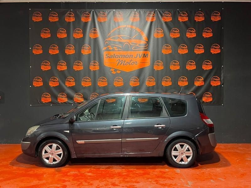 Usado Renault Grand Scénic II Dynamique 120 CV (88 kW) 2004 Azul Monovolumen