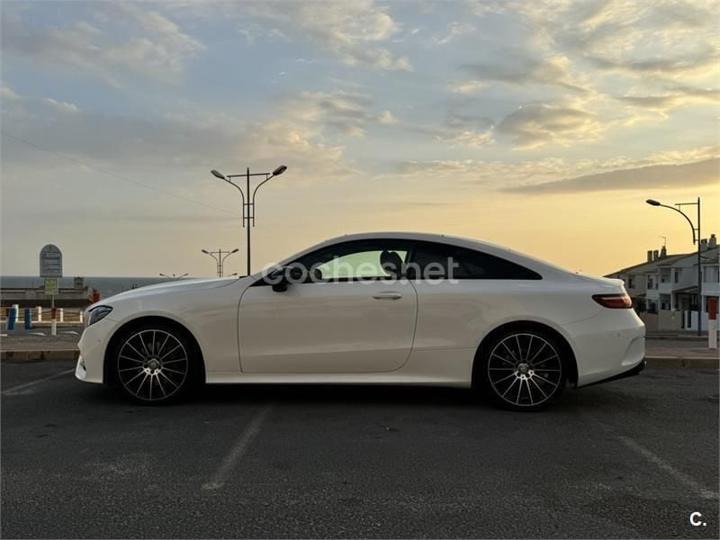 Blanco Usado 2017 Mercedes E200 Coupe | 27.700 € (Precio justo) - Imagen 1/4
