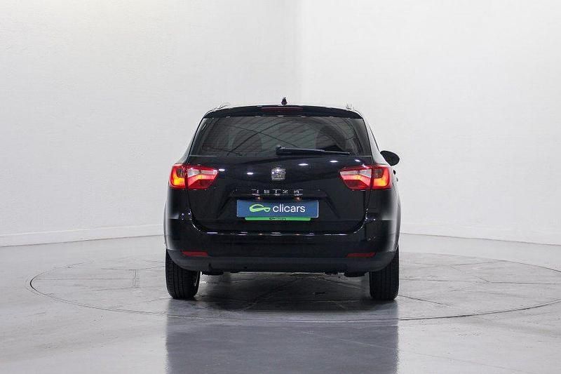 Usado Seat Ibiza ST Style 105 CV (77 kW) 2014 Negro Familiar