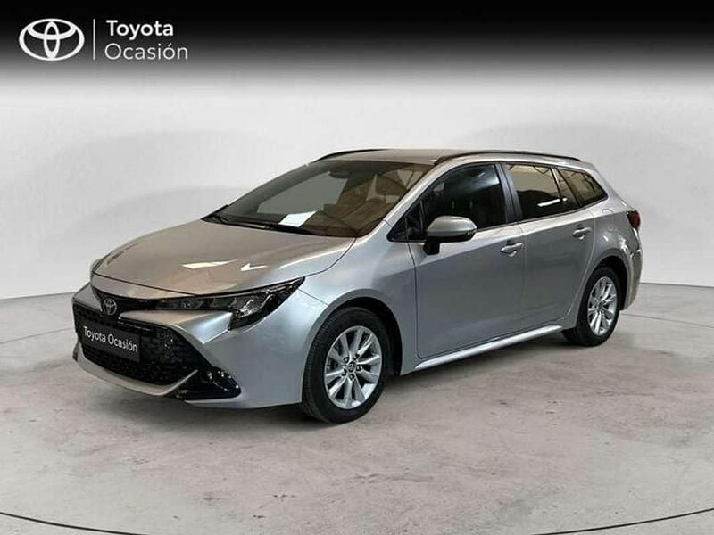 Gris Usado 2025 Toyota Corolla Active Familiar | 26.495 € (Precio justo) - Imagen 1/4