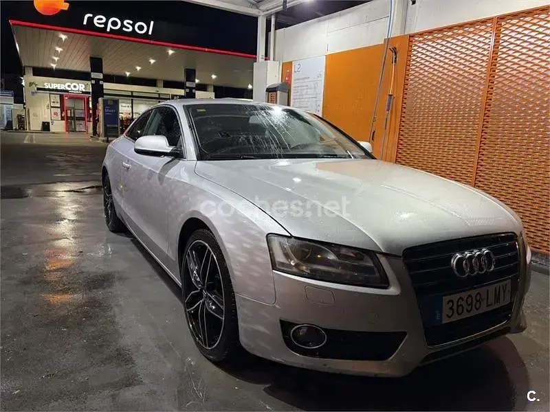 Usado Audi A5 170 CV (125 kW) 2009 Gris / plata Coupe