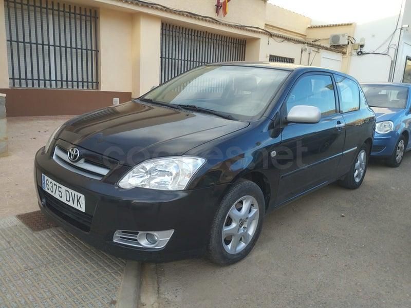 Usado Toyota Corolla Terra 90 CV (66 kW) 2005 Negro Berlina