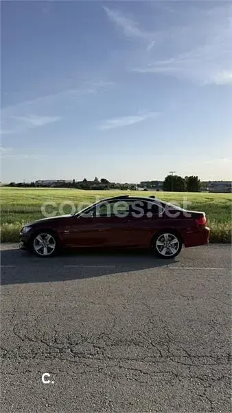 Usado BMW 330 245 CV (180 kW) 2010 Granate Coupe