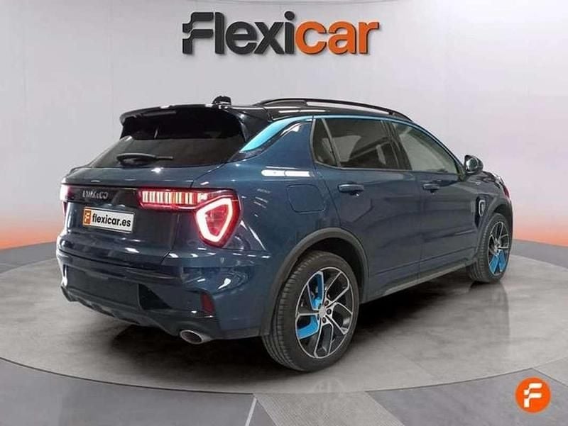 Usado Lynk & Co 01 261 CV (191 kW) 2022 Azul SUV