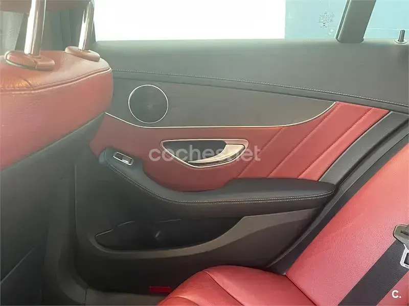 Usado Mercedes C220 170 CV (125 kW) 2014 Rojo Berlina