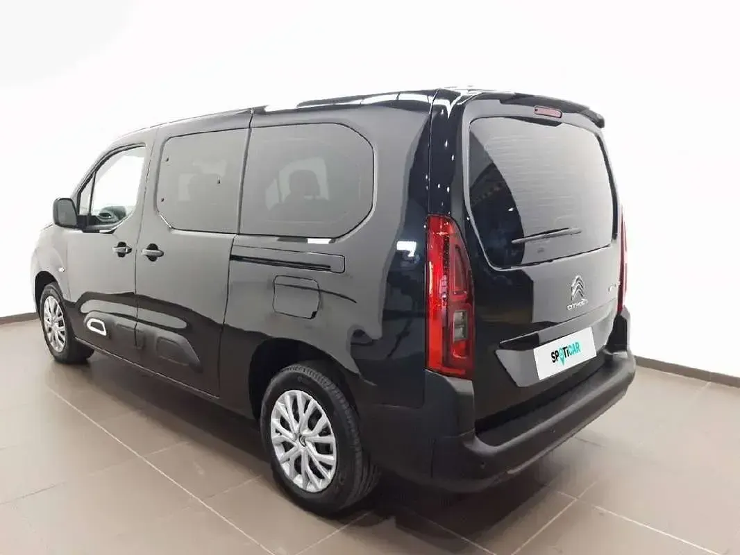 Usado Opel Vivaro 121 CV (88 kW) 2024 Blanco Monovolumen