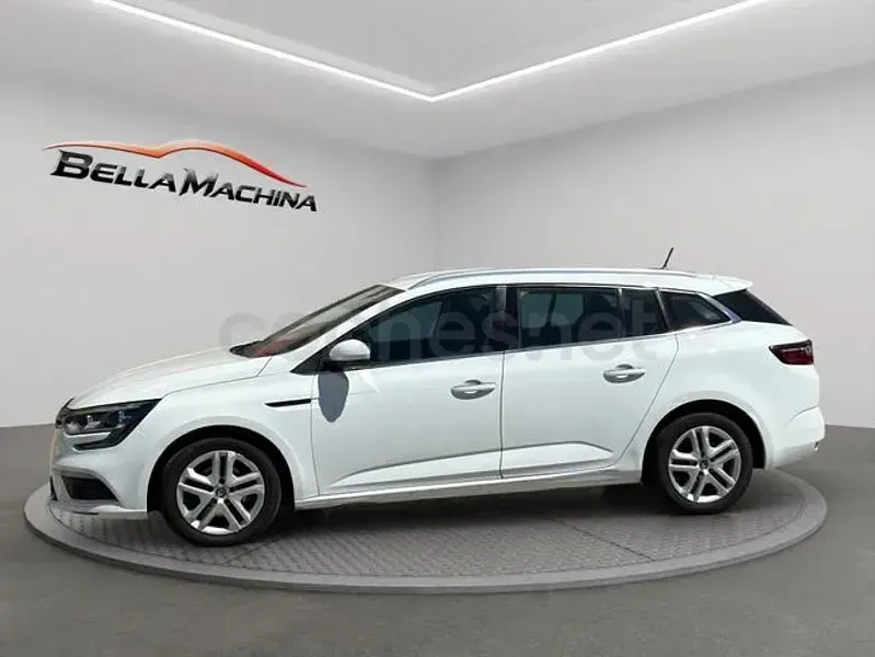 Usado Renault Mégane GrandTour Business 110 CV (80 kW) 2018 Blanco Familiar