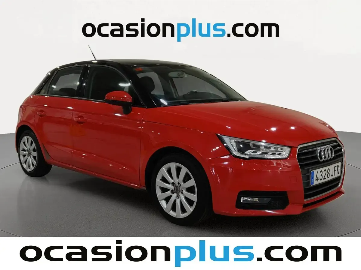Usado Audi A1 Sportback Attraction 116 CV (85 kW) 2015 Rojo Utilitario