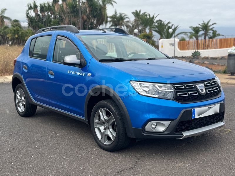 Azul Usado 2020 Dacia Sandero Essentiel Utilitario | 10.500 € (Precio justo) - Imagen 1/4