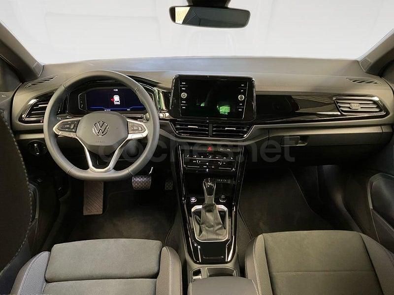 Usado VW T-Roc 150 CV (110 kW) 2025 Rojo SUV