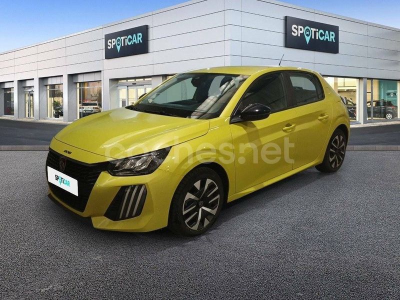 Dorado Usado 2024 Peugeot 208 Active Utilitario | 15.490 € (Precio justo) - Imagen 1/4