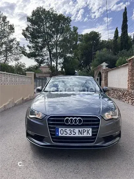 Usado Audi A3 116 CV (85 kW) 2016 Gris / plata Berlina