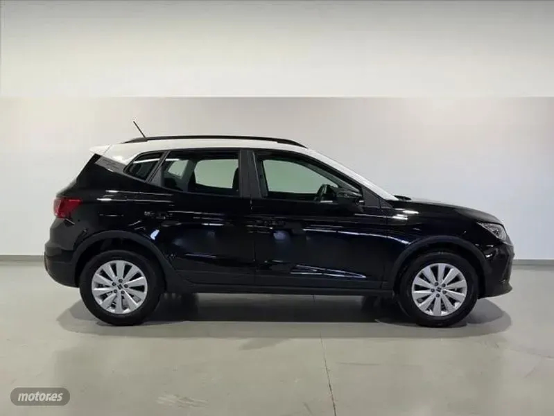 Usado Seat Arona Style 115 CV (84 kW) 2025 Blanco SUV