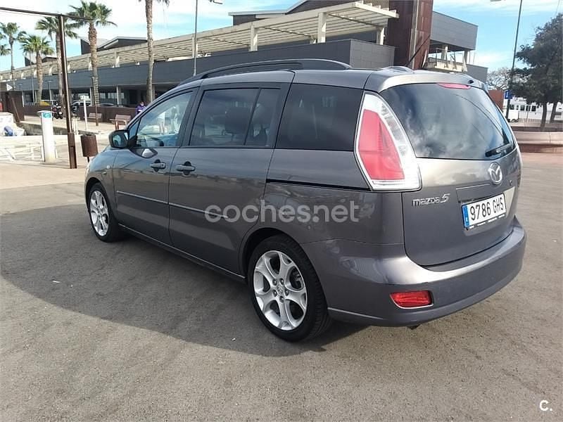 Usado Mazda 5 Active 110 CV (80 kW) 2008 Gris / plata Monovolumen