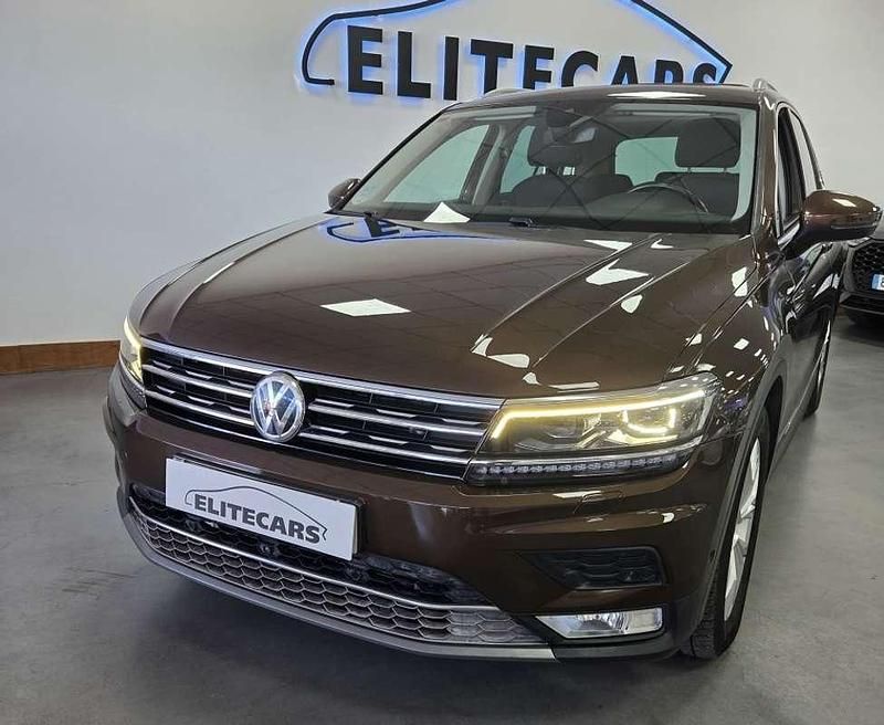 Usado VW Tiguan Sportline 150 CV (110 kW) 2017 Marrón SUV