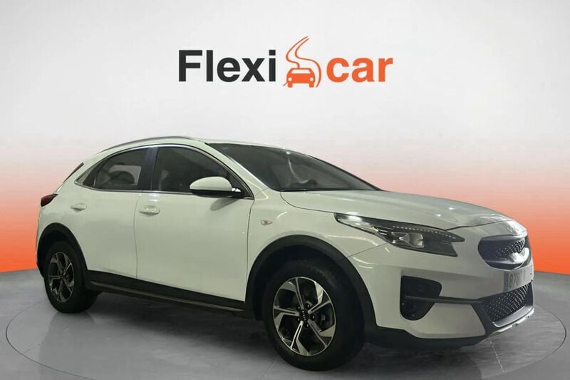Blanco Usado 2022 Kia XCeed 2 SUV | 14.890 € (Precio justo) - Imagen 1/4
