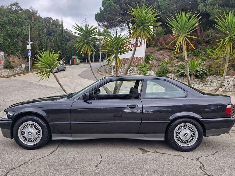 Usado BMW 325 190 CV (139 kW) 1992 Negro Coupe