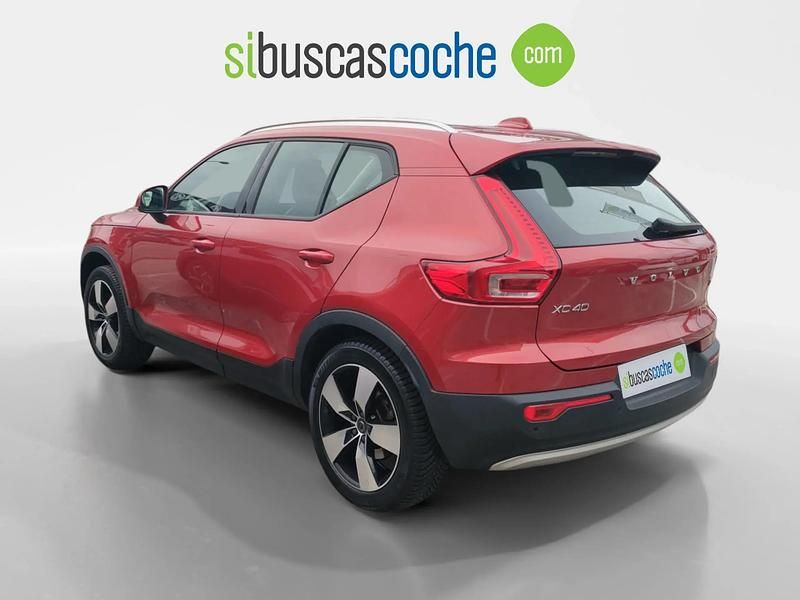 Usado Volvo XC40 Momentum 190 CV (139 kW) 2018 Granate SUV