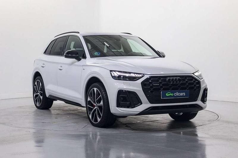 Usado Audi Q5 Premium 204 HP (150 kW) 2024 Branco SUV