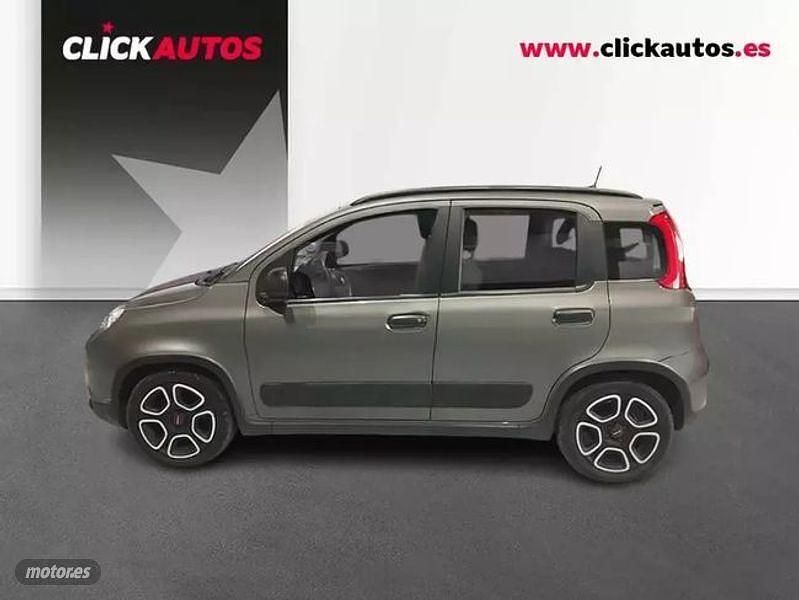 Usado Fiat Panda City Life 70 CV (51 kW) 2022 Gris Utilitario