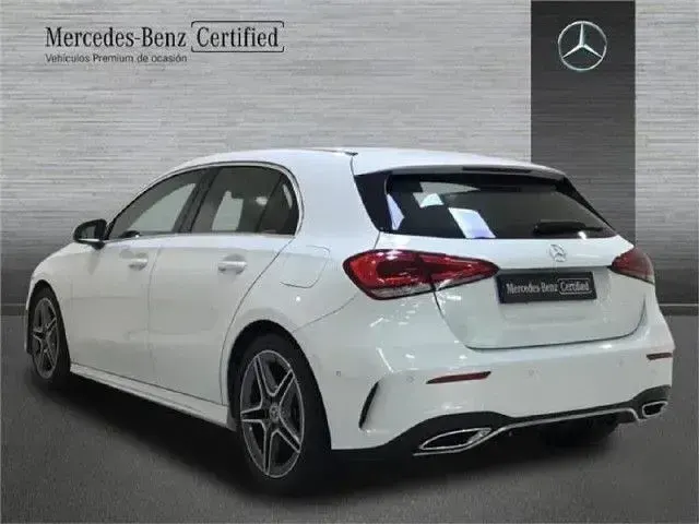 Usado Mercedes A180 116 CV (85 kW) 2021 Blanco Berlina