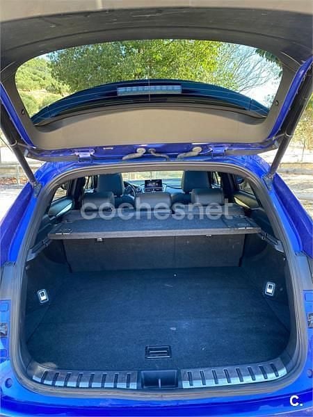 Usado Lexus NX300h Sport Line 197 CV (144 kW) 2015 Azul SUV