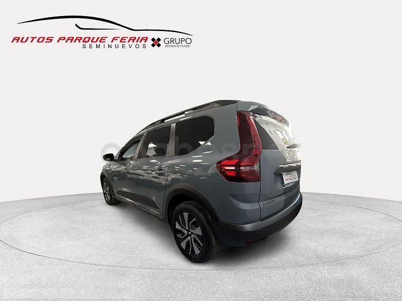 Używany Dacia Jogger 110 KM (80 kW) 2025 Szary Minivan