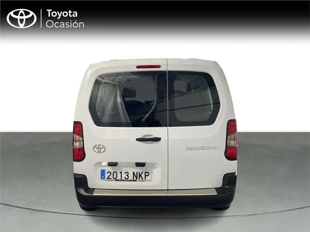 Usado Toyota Proace City City 102 CV (75 kW) 2026 Monovolumen