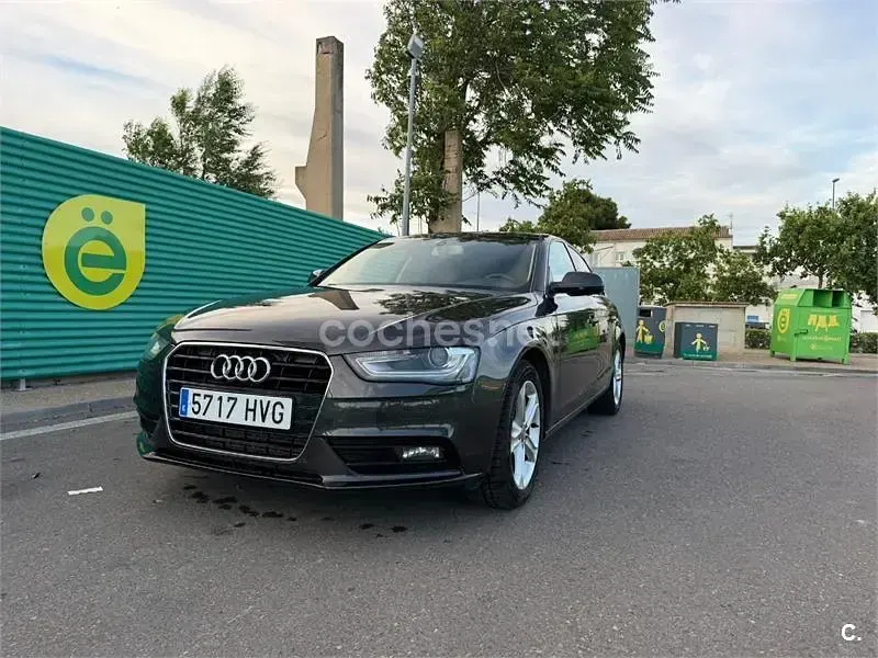 Usado Audi A4 S-Line 150 CV (110 kW) 2014 Negro Berlina
