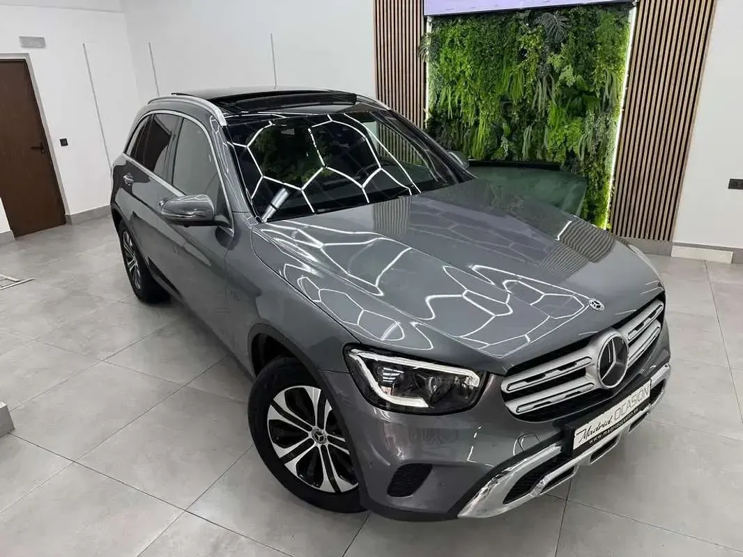 Usado Mercedes GLC300 306 CV (225 kW) 2021 Gris SUV