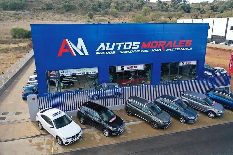 Usado Seat Arona Style 110 HP (80 kW) 2023 Azul SUV