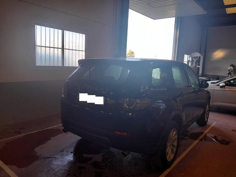 Usado Land Rover Discovery Sport 150 CV (110 kW) 2017 Azul SUV