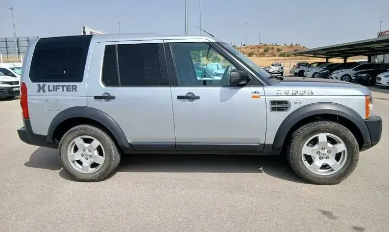 Usado Land Rover Discovery HSE 190 CV (139 kW) 2007 Gris SUV