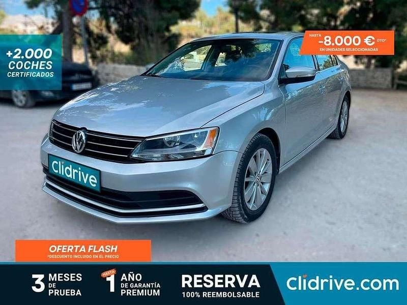 Gris Usado 2014 VW Jetta Sport Utilitario | 8190 € - Imagen 1/3