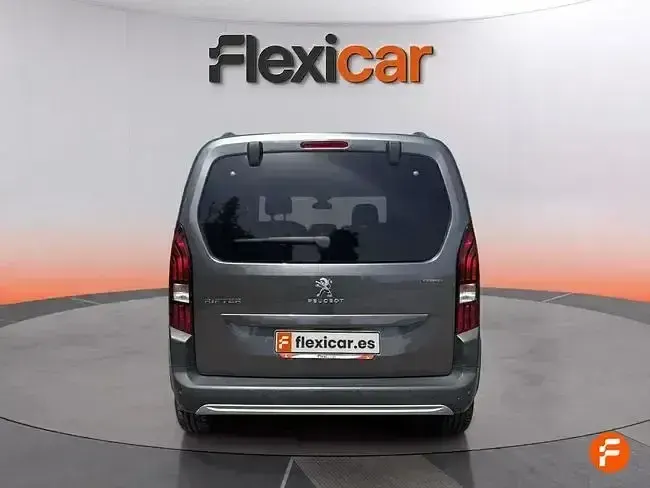 Usado Peugeot Rifter GT-line 110 CV (80 kW) 2019 Gris Monovolumen