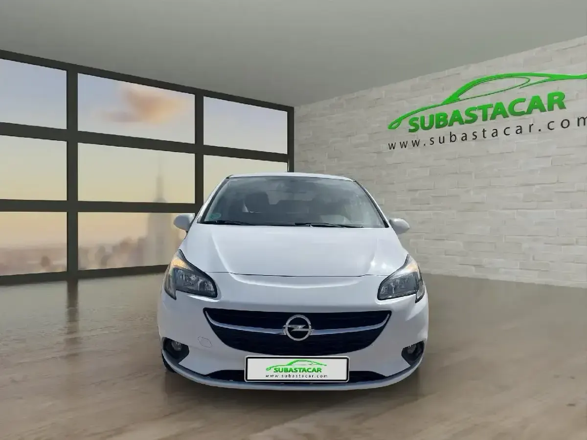 Usado Opel Corsa Business 75 CV (55 kW) 2018 Blanco Utilitario