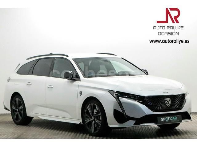 Blanco Usado 2022 Peugeot 308 GT Monovolumen | 25.900 € (Un poco caro) - Imagen 1/4