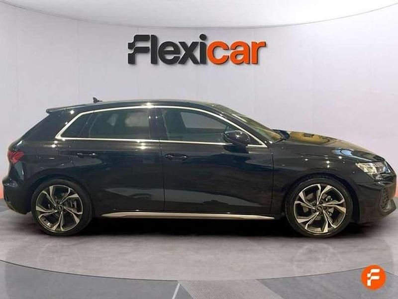 Usado Audi A3 Sportback S-Line 150 CV (110 kW) 2024 Azul Utilitario