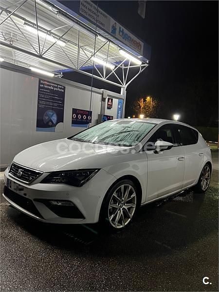 Usado Seat Leon FR 125 CV (91 kW) 2018 Blanco Berlina