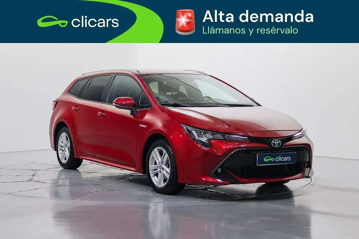 Usado Toyota Corolla Active 98 CV (72 kW) 2021 Rojo Familiar